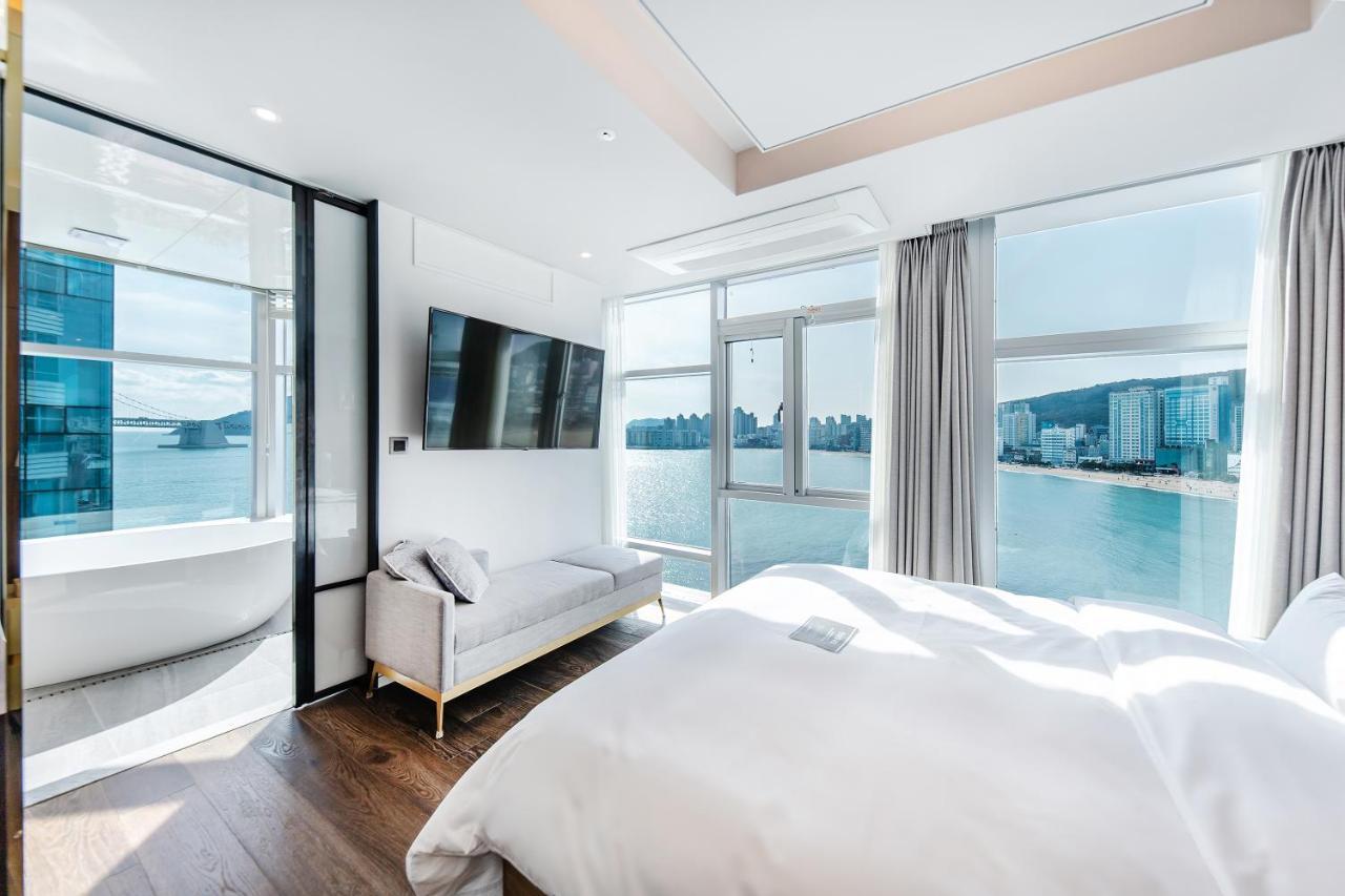 H Avenue Gwanganri Beach Busan Bagian luar foto